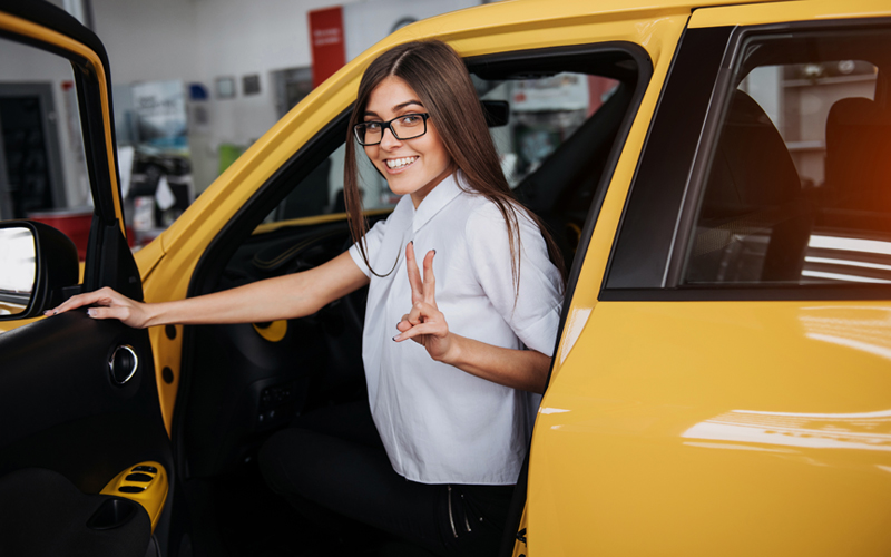 Taxi-in-Thornhill-Park